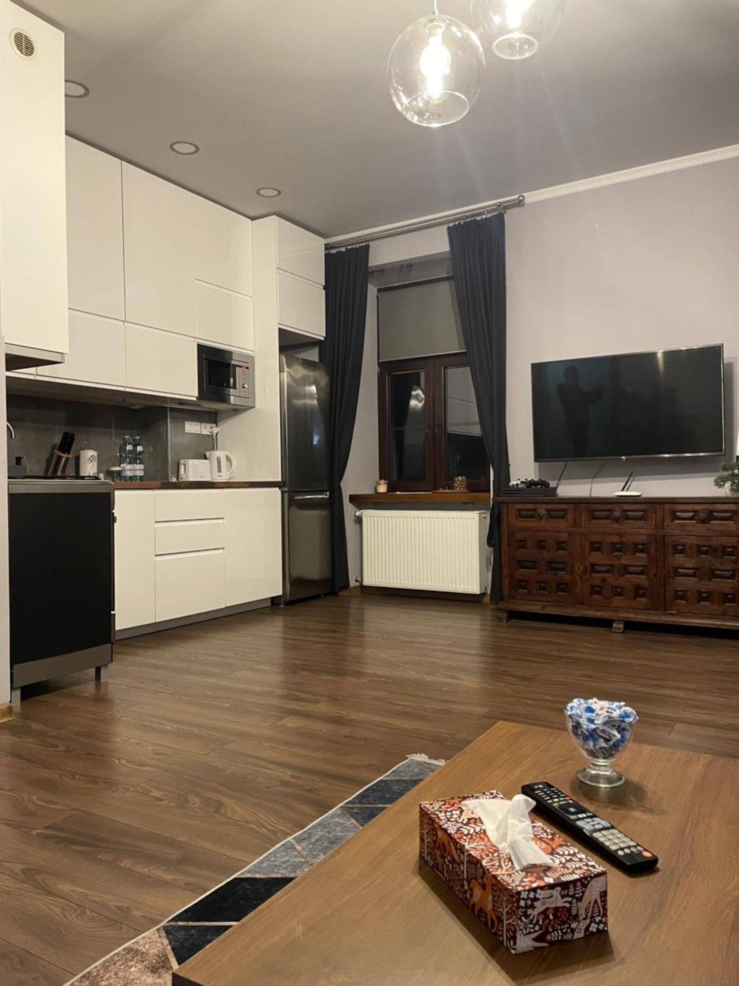 Apartamenty Luczkowskiego Z Widokiem Na Studnie 4 Chełm Dış mekan fotoğraf